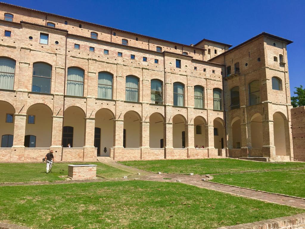 Villa Antares Pesaro Eksteriør billede